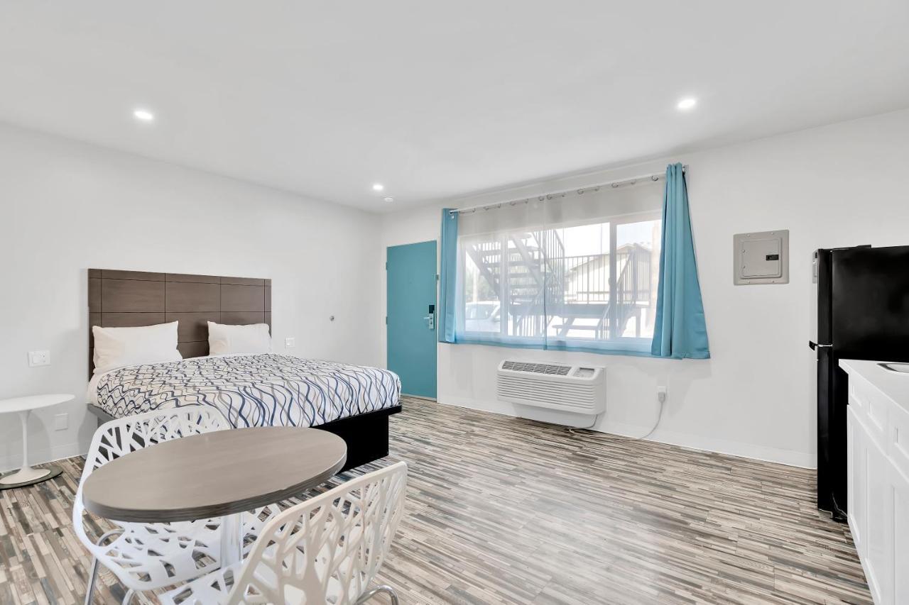 Tradewinds Motel Lakewood Ngoại thất bức ảnh
